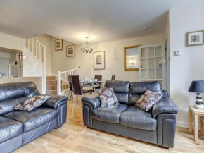 6 Torwood Gables
